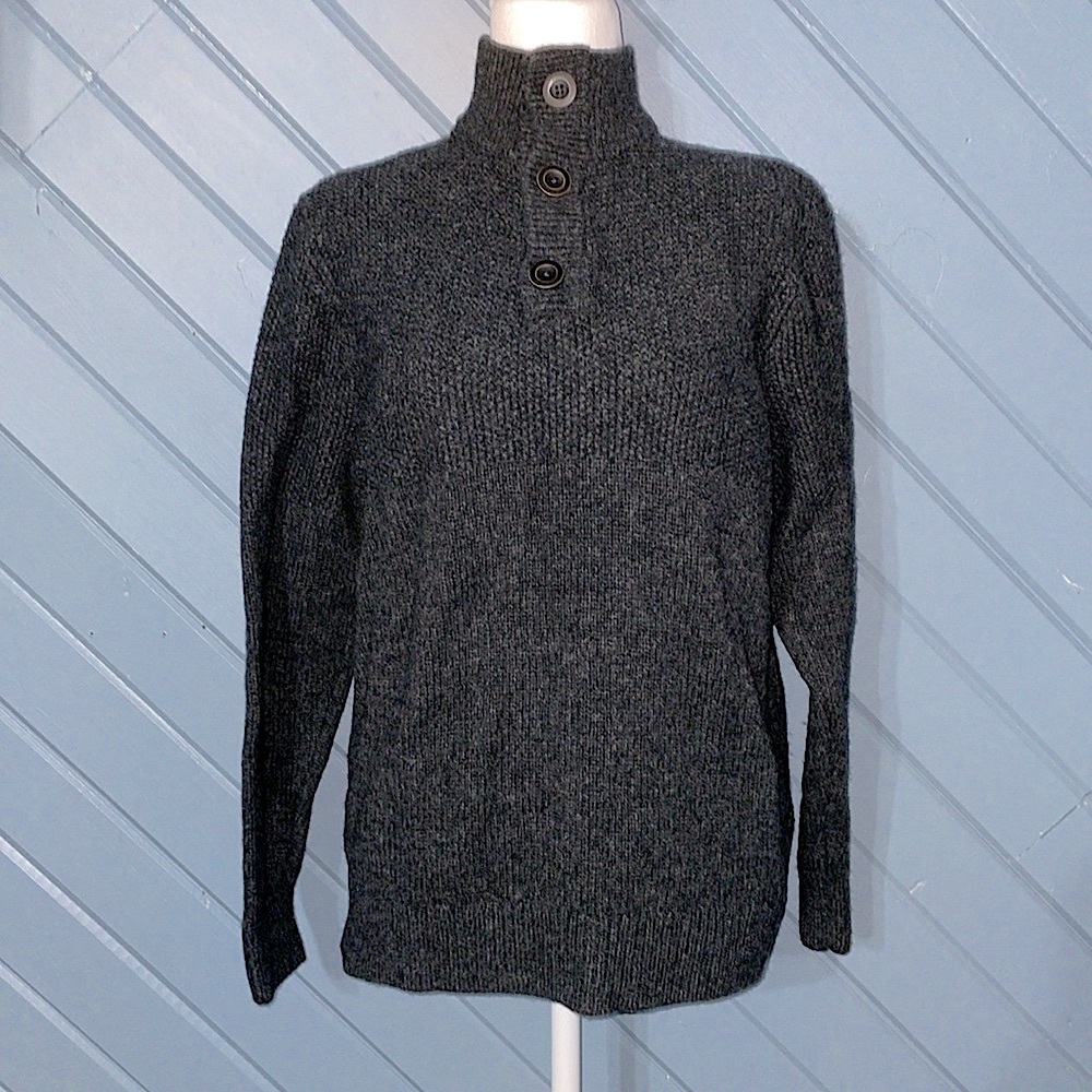 L.L. Bean 100% lambs wool grey knit pullover button turtleneck sweater